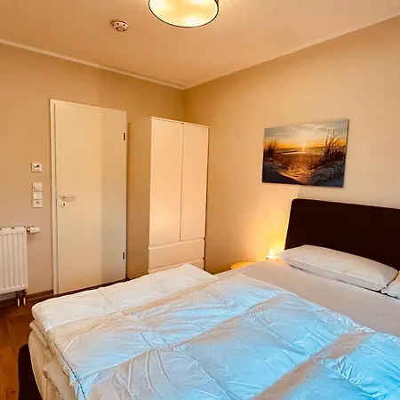 Haus Roland, 14 דירה צינוביץ